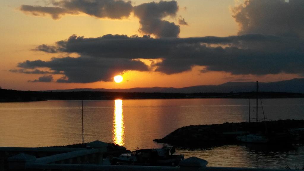 Golden Stone Butik Otel Çeşme Exteriér fotografie
