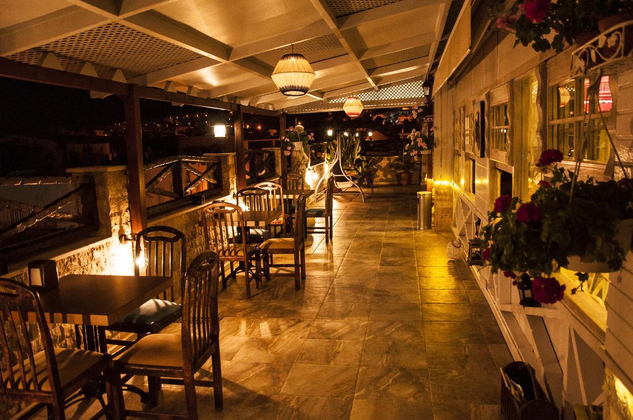 Golden Stone Butik Otel Çeşme Exteriér fotografie